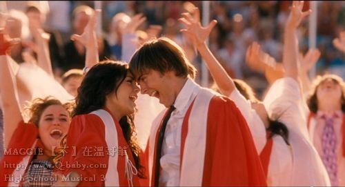 High School Musical3 17.jpg