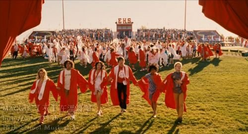 High School Musical3 19.jpg