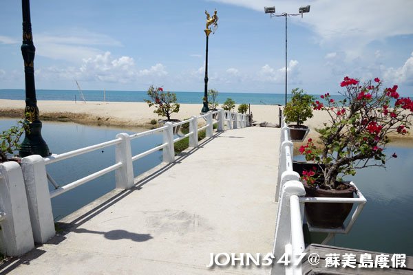 蘇美島騎機車環島6拉邁海灘 Lamai Beach4.jpg