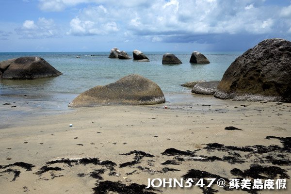 蘇美島騎機車環島7.Hua Thanon Beach 華塔儂海灘5.jpg