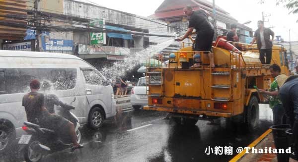 泰國潑水節Songkarn Festival 清邁chiang mai 1.jpg