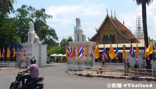 清邁古城中Wat Phra Singh帕邢寺.jpg