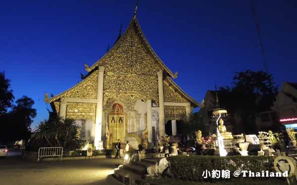 清邁佛寺Wat Chedi Luang柴迪隆寺(聖隆骨寺)晚上1.jpg