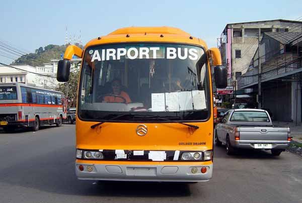 普吉島機場巴士Phuket TOWN to Phuket AIRPORT BUS2.JPG