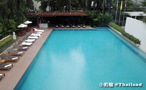 Metropolitan by COMO, Bangkok Hotel-swimming pool.jpg