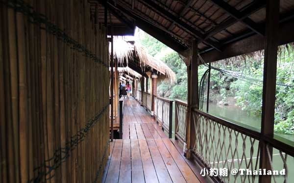 Floathouse River Kwai Resort3.jpg