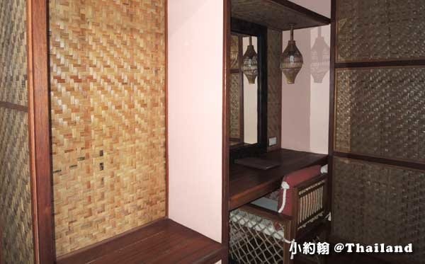 Floathouse River Kwai Resort room6.jpg