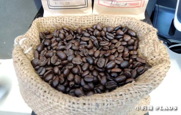 寮國永珍Joma Coffee That Luang5.jpg