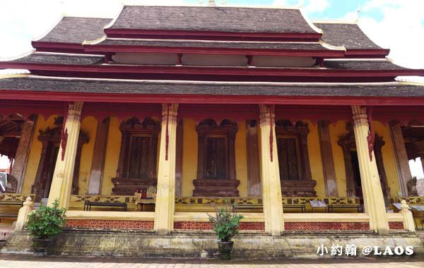 Laos Wat Sisaket Vientiane3.jpg