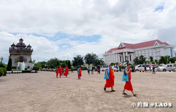 Patuxay Victory Monument Patuxai LAOS凱旋門2.jpg