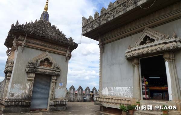 Patuxay Victory Monument Patuxai LAOS凱旋門16.jpg