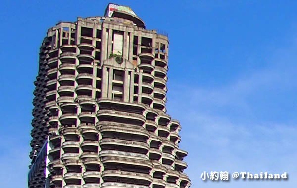 曼谷鬼樓Sathon Unique Ghost Tower2.jpg