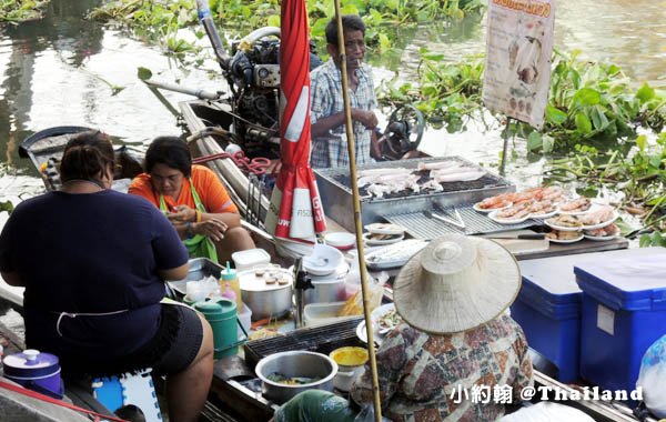 安帕瓦假日水上市場Amphawa Floating Market烤蝦.jpg