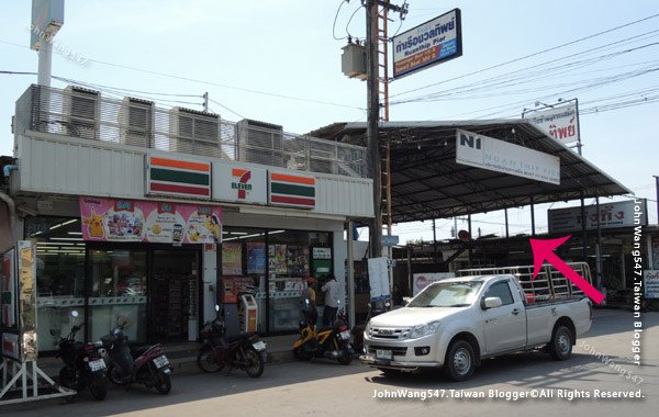 Banphe(Rayong)Koh Samed Bus station2.jpg