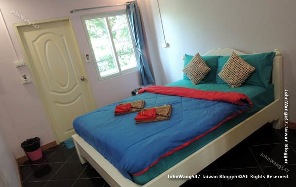 Baan Rom Talay samed guesthouse room4.jpg