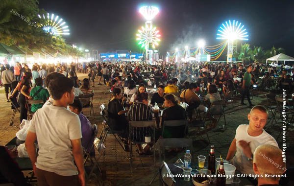 Rayong Banphe and Samed island annual festival 4.jpg