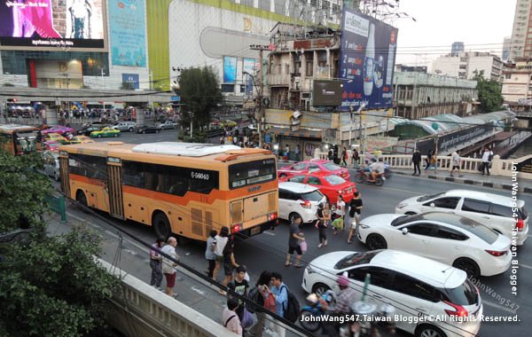 曼谷奇隆站水門市場天橋水門碼頭.jpg