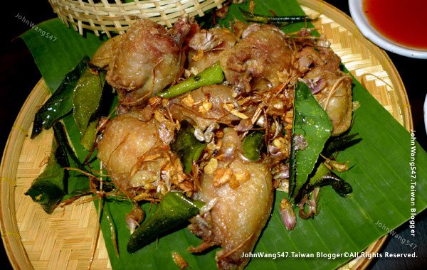 Baan Phadthai Gai Tod Deep fried chicken2.jpg