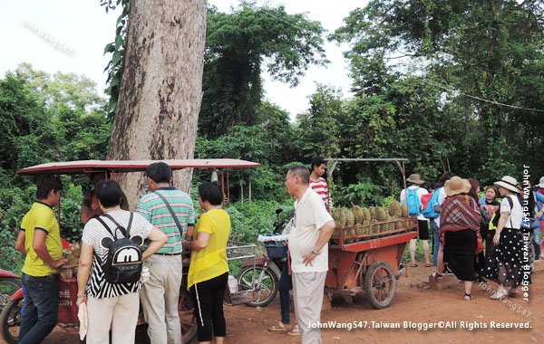 巴肯寺Phnom Bakheng巴肯山market3.jpg