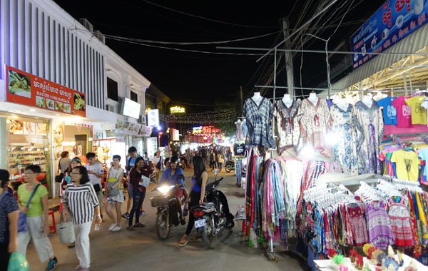 Siem Reap Night Market2.jpg