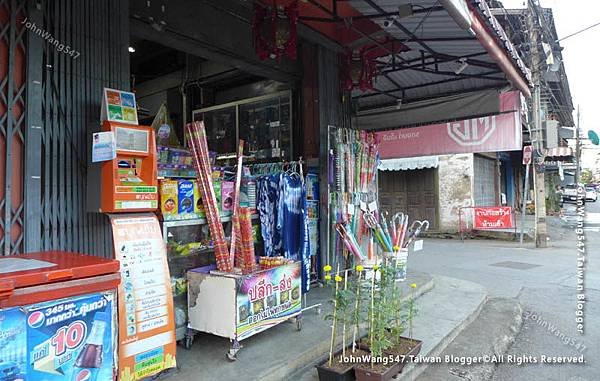 Kad Kong Ta Walking Street Market Lampang Thanon Talat Gao4.jpg