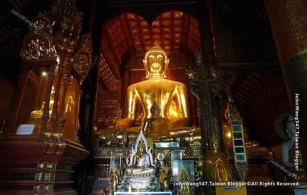 Wat Phra That Lampang Luang17.jpg