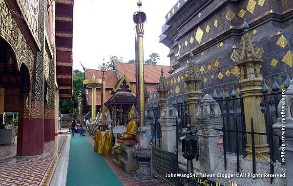 Wat Phra That Lampang Luang24.jpg