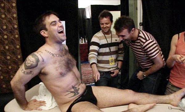 Robbie Williams UNDERWEAR FUN