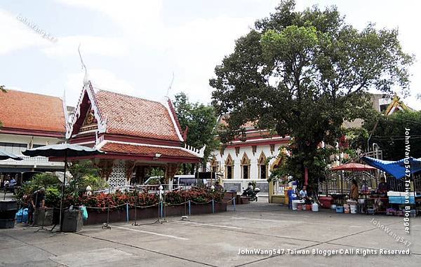 Wat Bank Sakae Nai Talat Phlu1.jpg