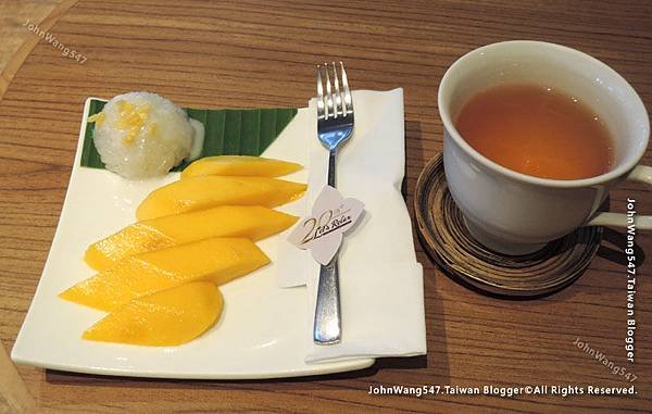 Let&apos;s Relax SPA Phaya Thai Mango stick rice.jpg