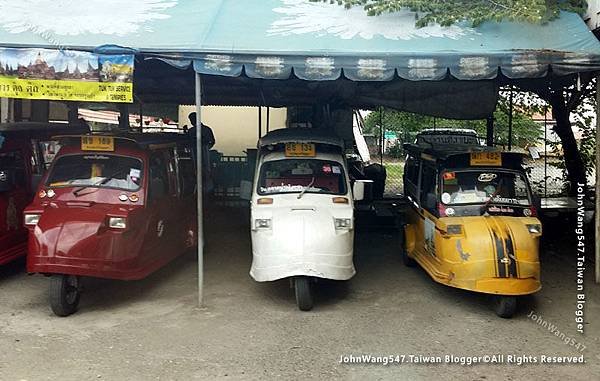 Ayutthaya Tuk Tuk taxi1.jpg