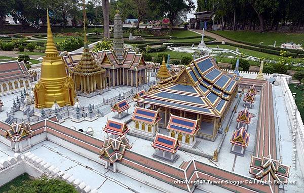 Mini Siam Pattaya-Grand Palace Bangkok.jpg