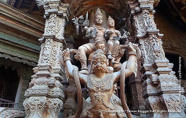 Sanctuary of Truth Pattaya wood temple9.jpg