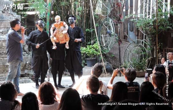 Baan Silapin Artist&apos;s House Thai puppet show2.jpg