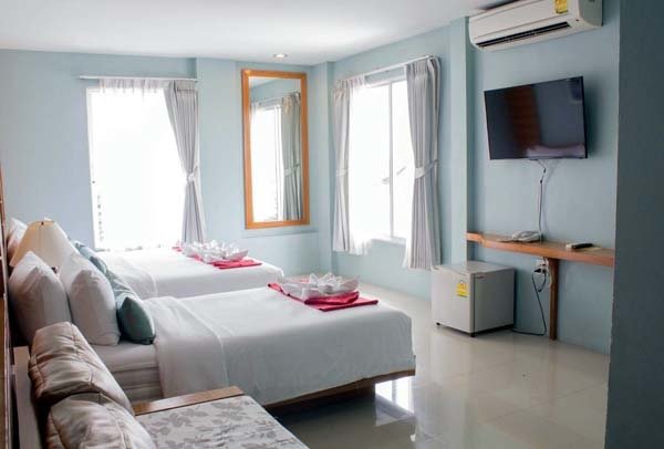 Villa Cha Cha Phraathit Hotel room1.jpg