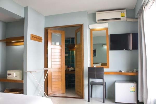 Villa Cha Cha Phraathit Hotel room3.jpg
