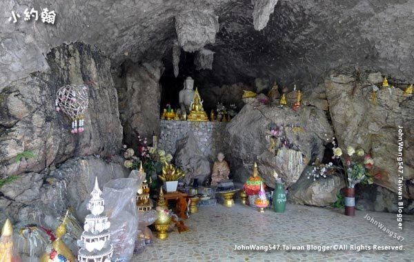 Wat Phra That Doi Saket Chiang Mai6.jpg