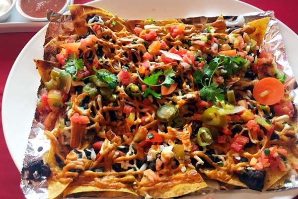 Salsa Kitchen vegan nachos.jpg