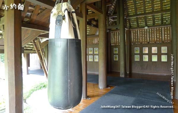 Dhara Dhevi Hotel facilities6.jpg