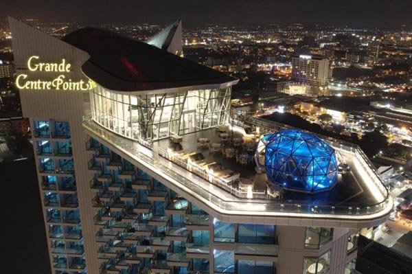 Grande Centre Point Pattaya Hotel roof.jpg