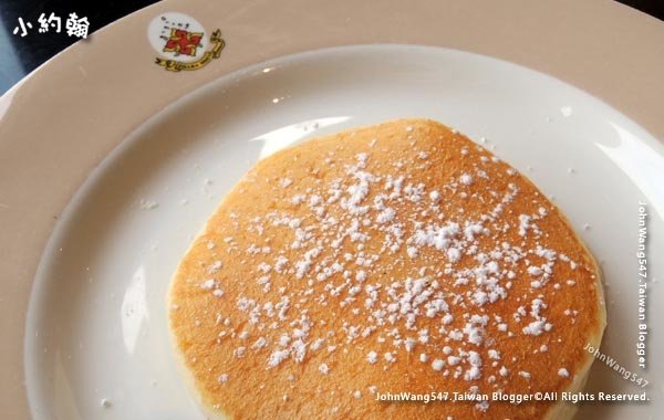 Dhara Dhevi Akaligo Breakfast Buffet7.jpg