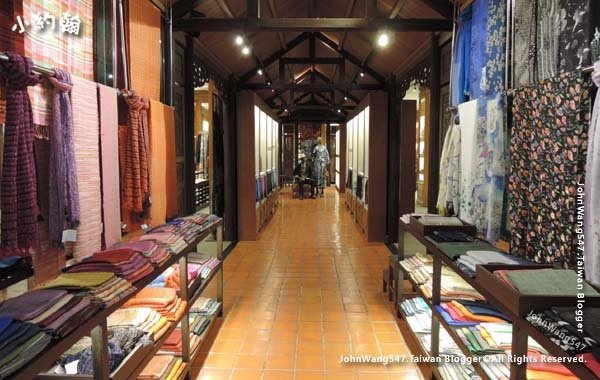 ISETAN Jim Thompson3.jpg
