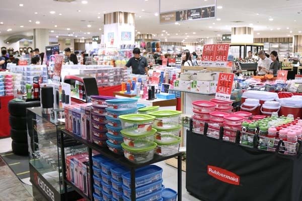 ISETAN CentralWorld BKK2.jpg