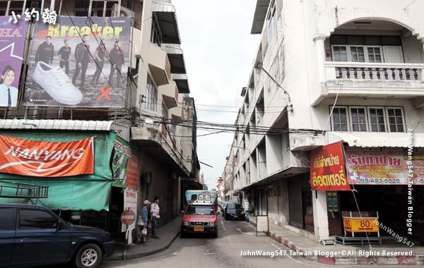Nong Mon Market Chonburi3.jpg