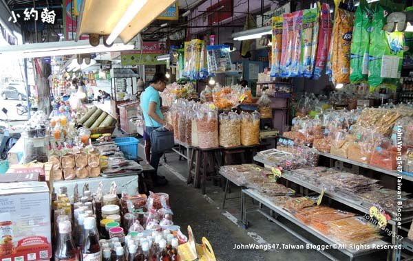 Nong Mon Market Chonburi2.jpg