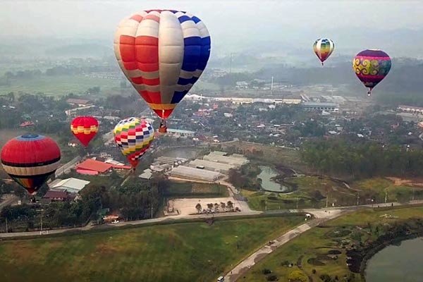 Chiangrai Balloon Fiesta Singha Park3.jpg