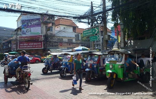 Tuktuk Taxi Ram Butri Road.jpg