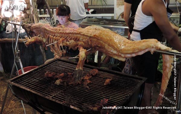 GRILL crocodile meat Bangkok.jpg