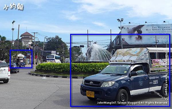 泰國芭達雅藍色雙條車Songthaew Pattaya2.jpg