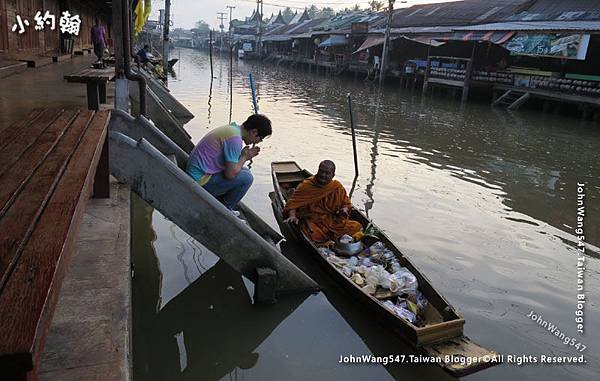 Chanchala coffee Amphawa Merit making3.jpg